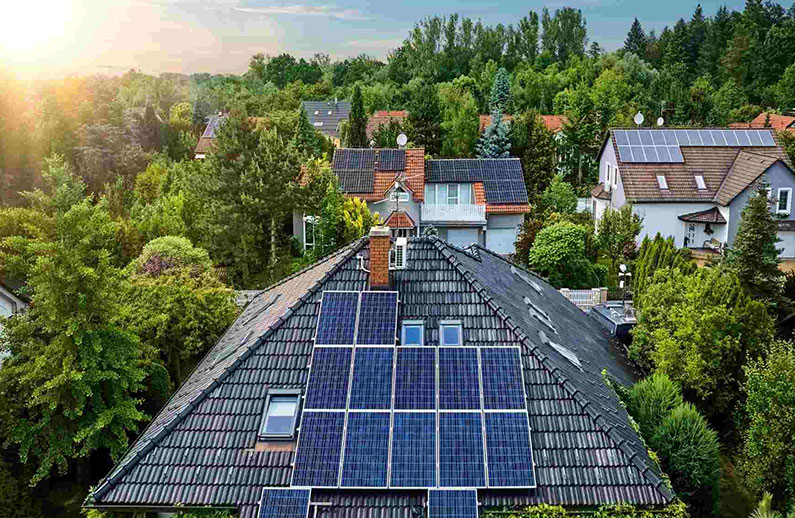 Cos'è un inverter solare ibrido e come funziona?